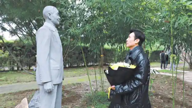 《无声英雄,荣耀绽放——电视剧〈沉默的荣耀〉震撼收官》