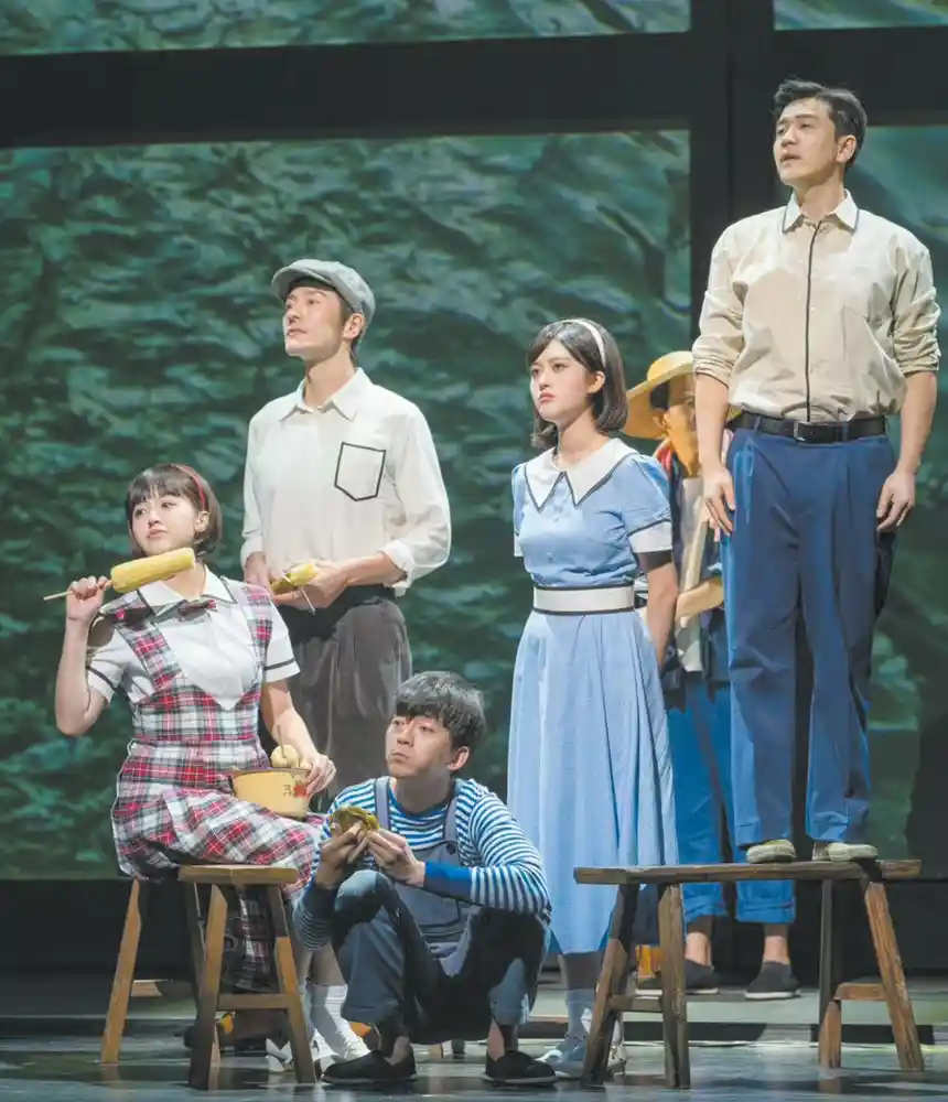 《繁花》终季引爆舞台,美琪大戏院燃情上演