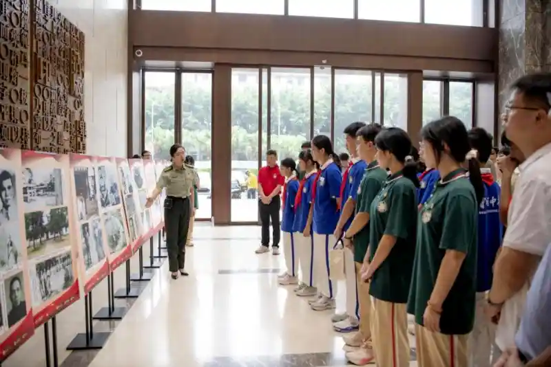 铭记烽火岁月，共绘复兴新篇